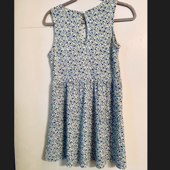 H&M DIVIDED Blue and green floral mini dress - Picture 2 of 7